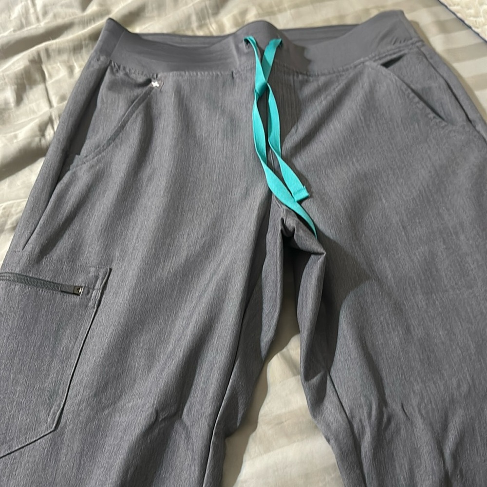 Figs jogger